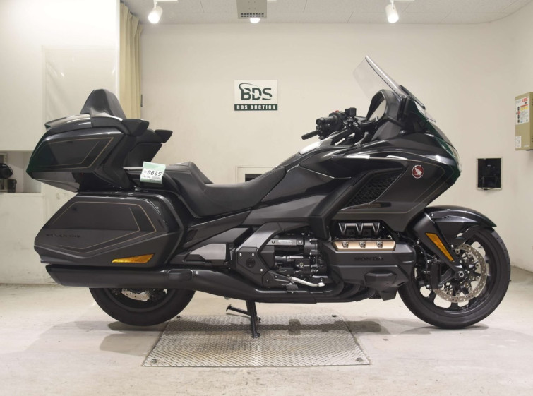 Мотоцикл Honda GL1800 TOUR D с пробегом 513 km
