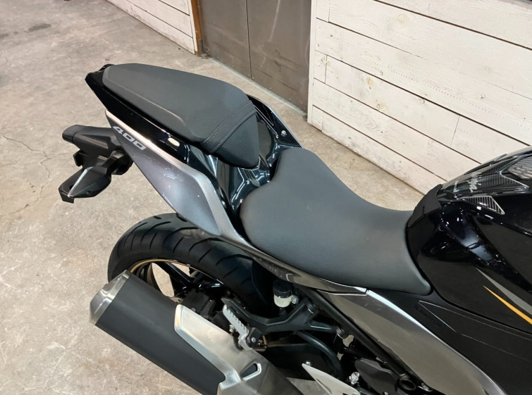 Мотоцикл Kawasaki NINJA400 з пробігом 21045 km