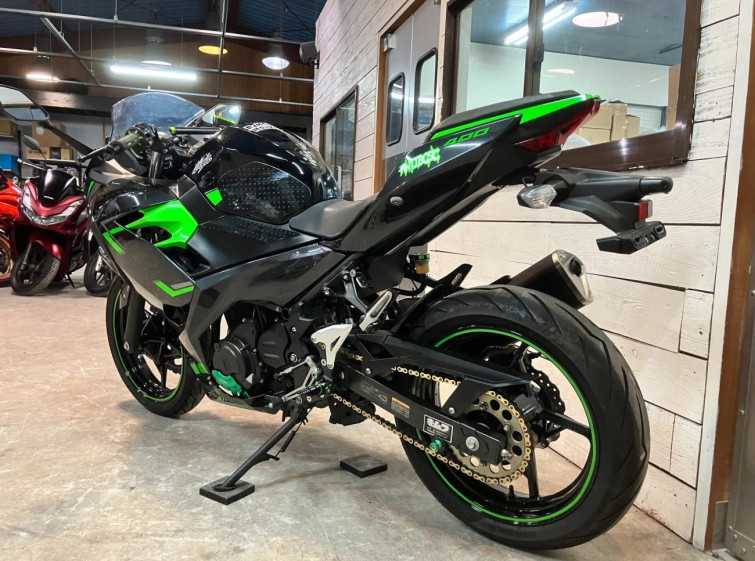Мотоцикл Kawasaki NINJA400 з пробігом 38135 km