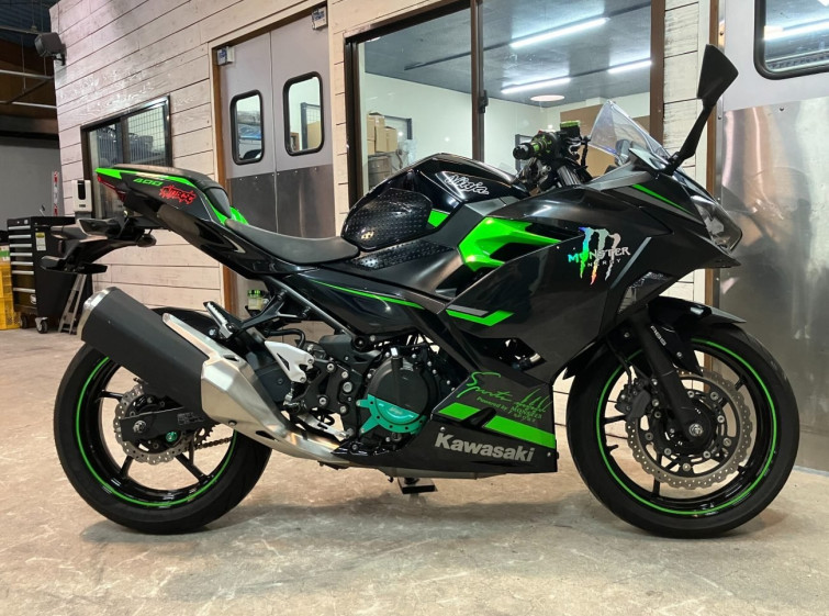 Мотоцикл Kawasaki NINJA400 з пробігом 38135 km