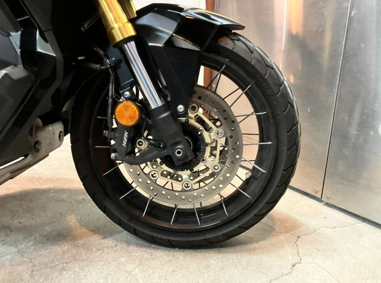 Мотоцикл Honda X-ADV750 з пробігом 15489 km