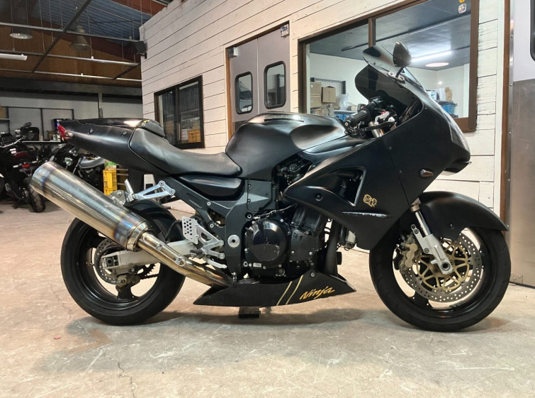 Мотоцикл Kawasaki NINJA ZX-12R с пробегом 37458 km