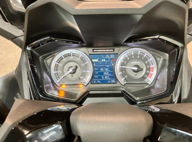 Мотоцикл Honda FORZA з пробігом 9183 km