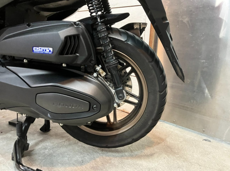 Мотоцикл Honda FORZA з пробігом 9183 km