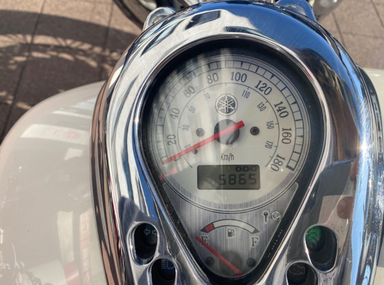 Мотоцикл Yamaha DRAGSTAR XVS400 CLASSIC с пробегом 5865 km