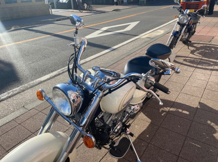 Мотоцикл Yamaha DRAGSTAR XVS400 CLASSIC с пробегом 5865 km