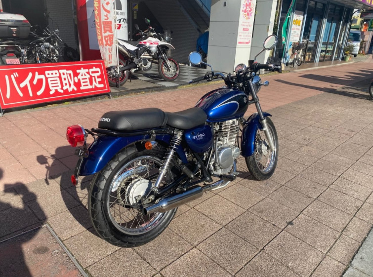 Мотоцикл Suzuki ST250E з пробігом 23922 km