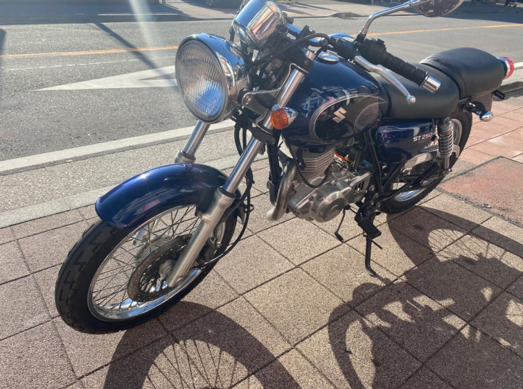 Мотоцикл Suzuki ST250E з пробігом 23922 km