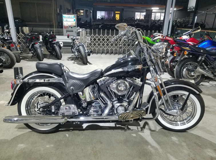 Мотоцикл HD FLSTS-I 1450 з пробігом 31090 km