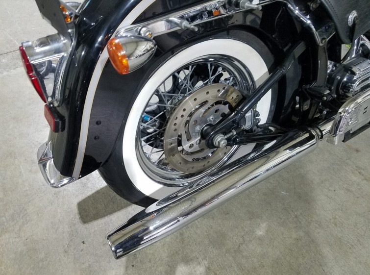 Мотоцикл HD FLSTS-I 1450 з пробігом 31090 km