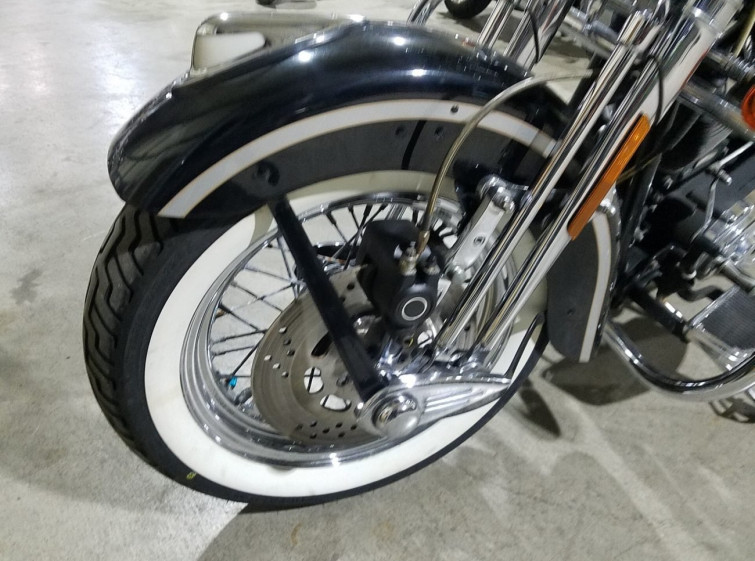 Мотоцикл HD FLSTS-I 1450 з пробігом 31090 km