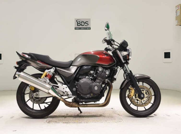 Мотоцикл Honda CB400SF з пробігом 38972 km