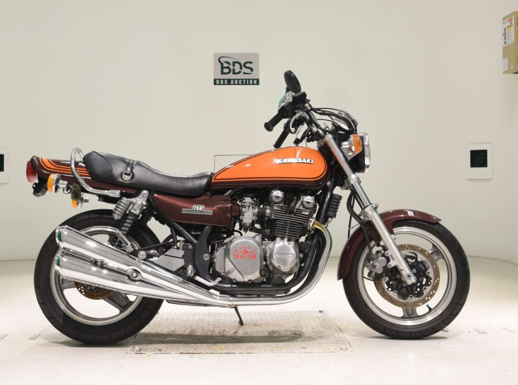 Мотоцикл Kawasaki ZEPHYR750 з пробігом 1809 km