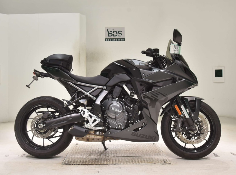 Мотоцикл Suzuki GSX-8R з пробігом 4955 km