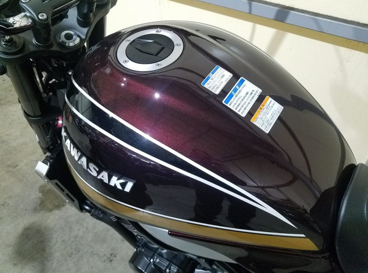 Мотоцикл Kawasaki Z900RS з пробігом 2699 km