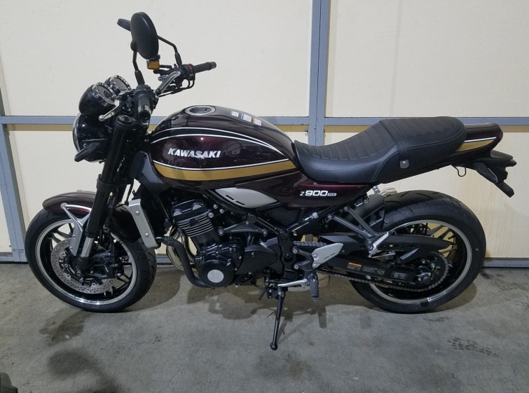Мотоцикл Kawasaki Z900RS з пробігом 2699 km