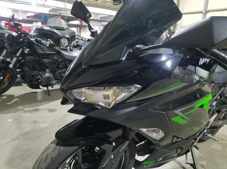 Мотоцикл Kawasaki NINJA400A с пробегом 17317 km