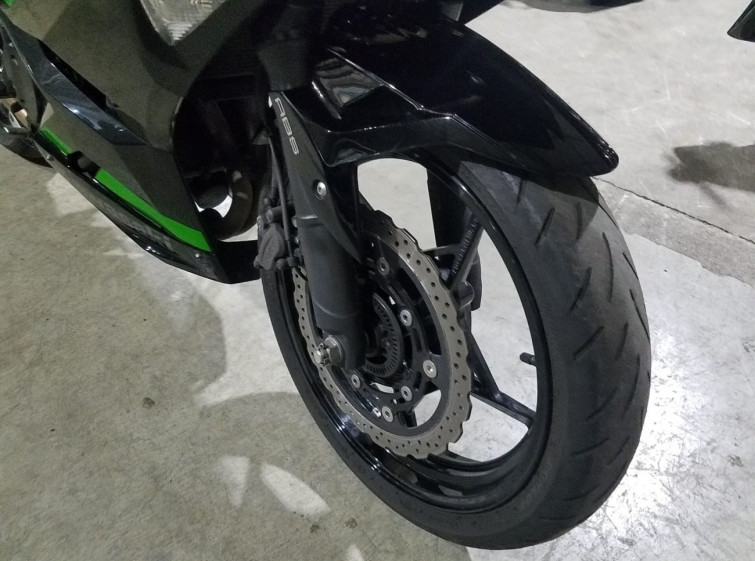 Мотоцикл Kawasaki NINJA400A с пробегом 17317 km