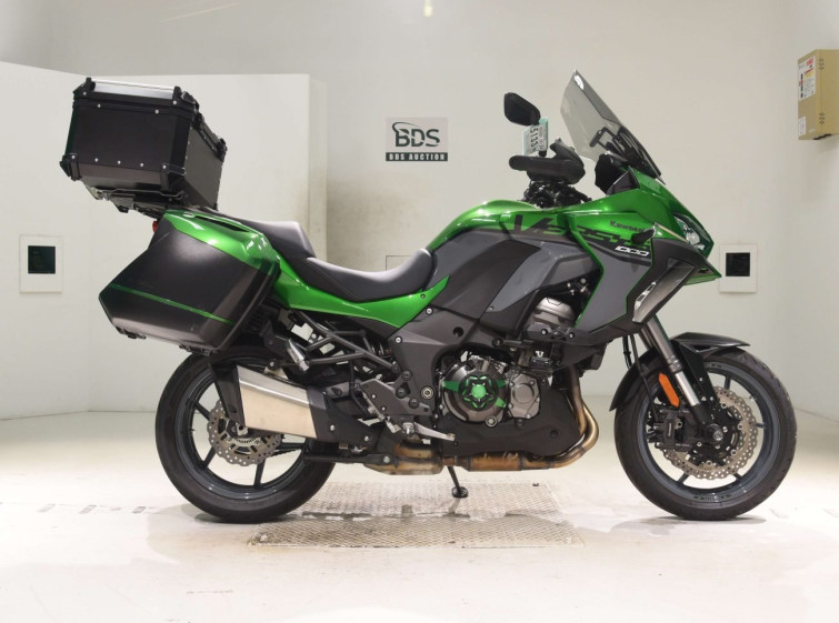 Мотоцикл Kawasaki VERSYS1000SE с пробегом 12375 km