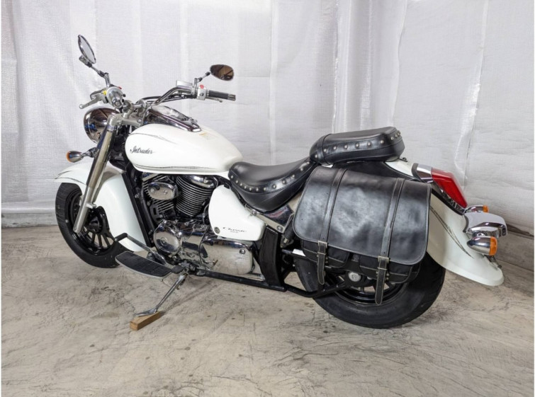 Мотоцикл Suzuki INTRUDER 400 CLASSIC с пробегом 6048 km