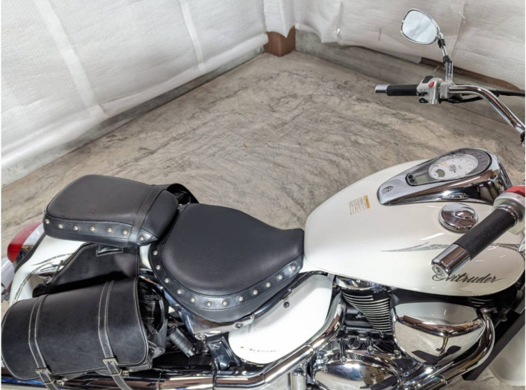 Мотоцикл Suzuki INTRUDER 400 CLASSIC с пробегом 6048 km