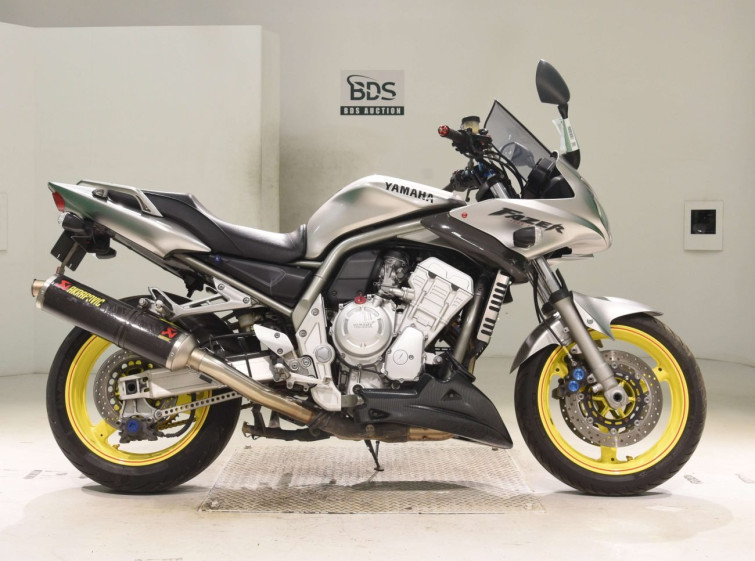 Мотоцикл Yamaha FZS1000 FAZER з пробігом 23352 m