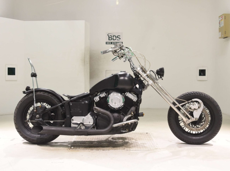 Мотоцикл Yamaha DRAGSTAR XVS400 CLASSIC