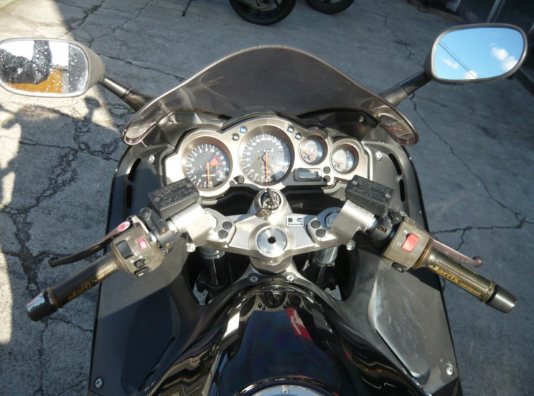 Мотоцикл Kawasaki ZZ-R1200 с пробегом 37544 km