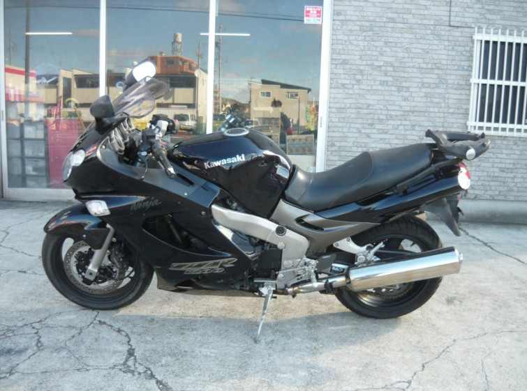 Мотоцикл Kawasaki ZZ-R1200 с пробегом 37544 km