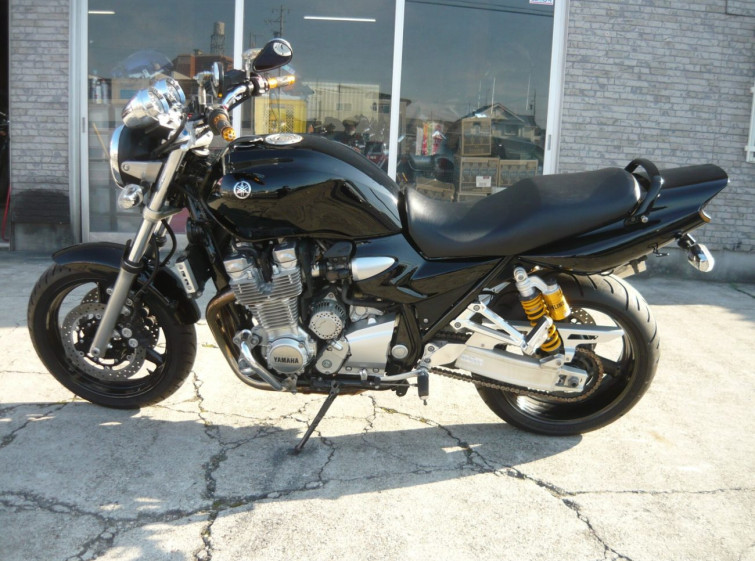 Мотоцикл Yamaha XJR1300 з пробігом 24481 km