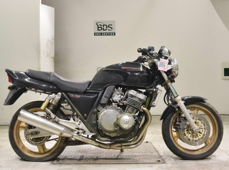 Мотоцикл Honda CB400SF з пробігом 32311 km