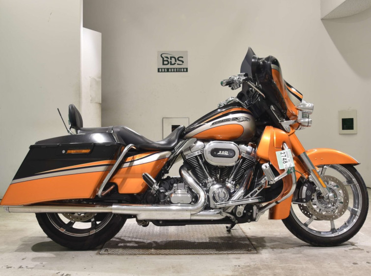Мотоцикл HD STREET GLIDE FLHXSE1800 с пробегом 25614 km