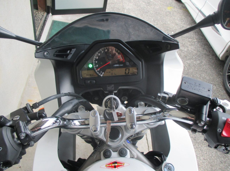 Мотоцикл Honda VTR250F с пробегом 14366 km