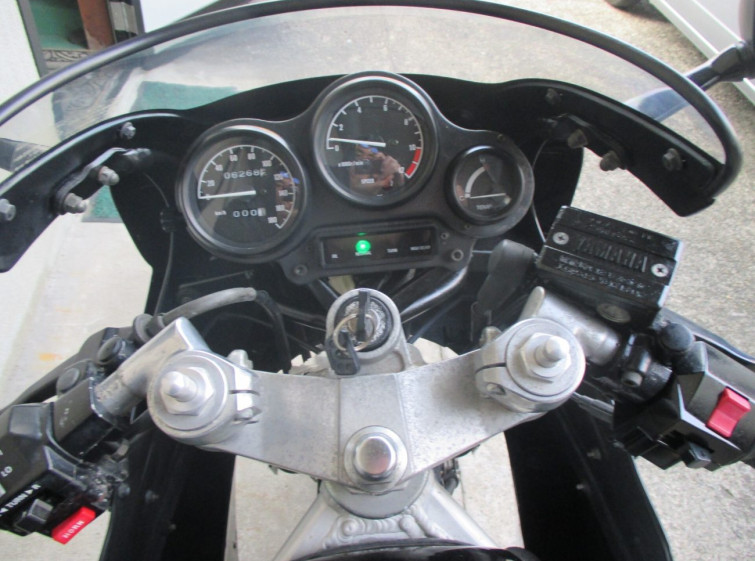 Мотоцикл Yamaha TZR250 с пробегом 6268 km