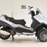 Мотоцикл Piaggio MP3 250