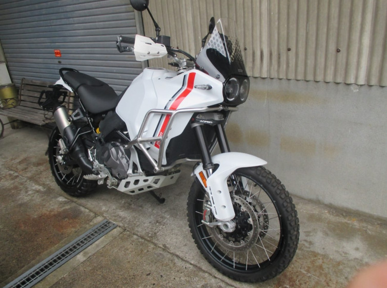 Мотоцикл Ducati DESERT X с пробегом 6102 km