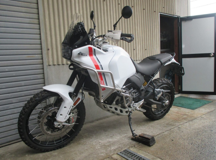 Мотоцикл Ducati DESERT X с пробегом 6102 km