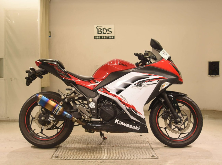 Мотоцикл Kawasaki NINJA250A с пробегом 15320 km