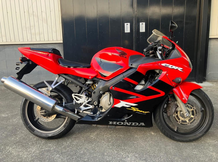 Мотоцикл Honda CBR600F з пробігом 22449 km