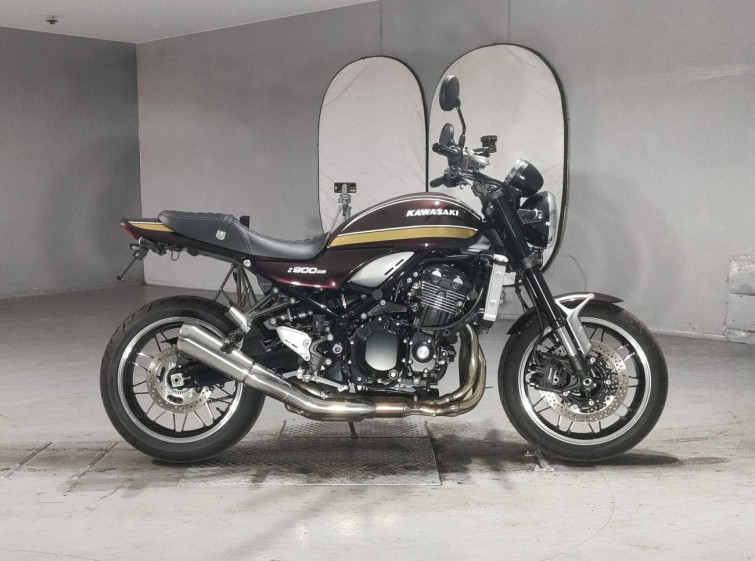 Мотоцикл Kawasaki Z900RS з пробігом 4864 km