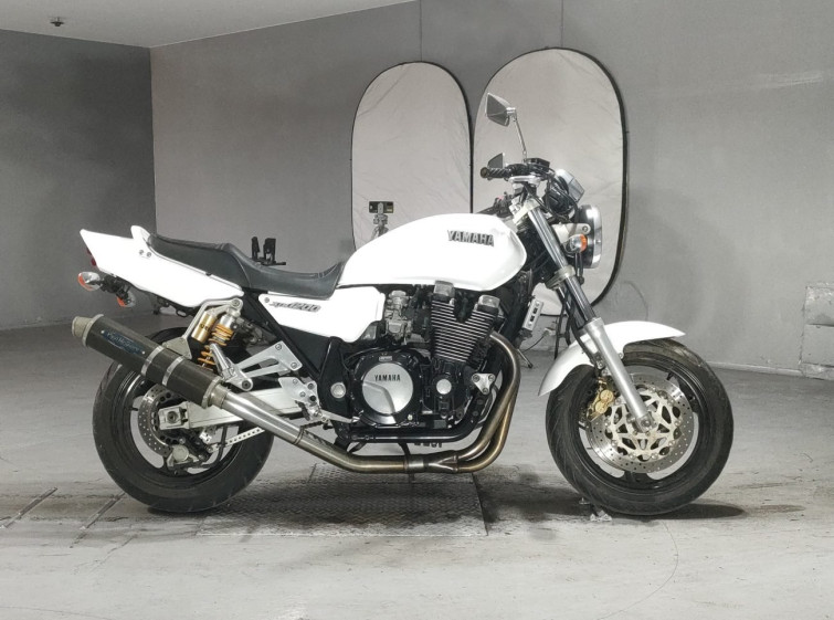 Мотоцикл Yamaha XJR1200 с пробегом 30586 km