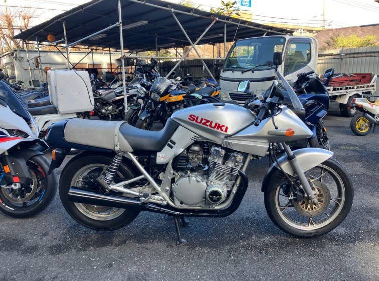 Мотоцикл Suzuki GSX750S KATANA з пробігом 25945 km