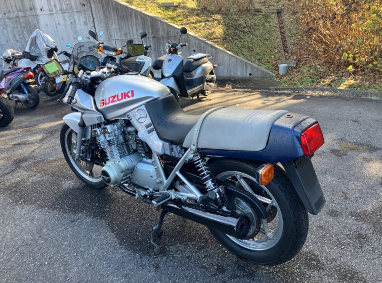 Мотоцикл Suzuki GSX750S KATANA з пробігом 25945 km