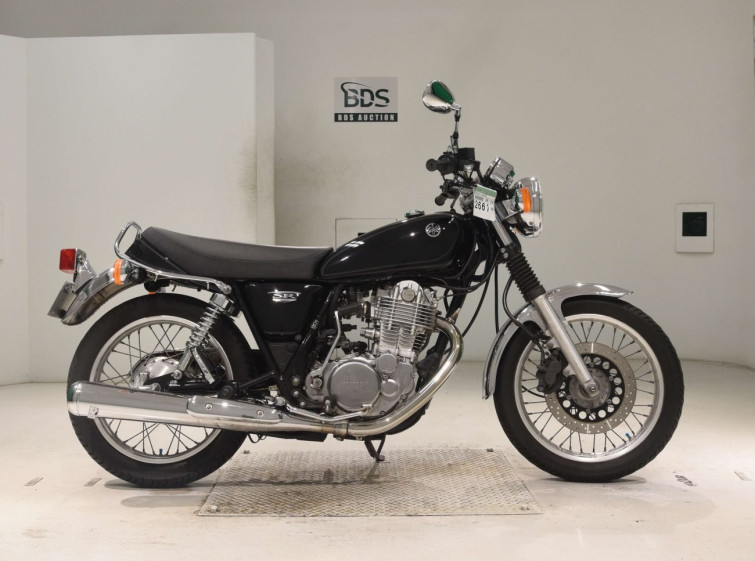 Мотоцикл Yamaha SR400 з пробігом 15732 km