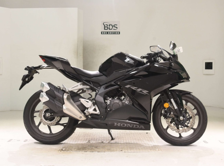 Мотоцикл Honda CBR250RRA с пробегом 3749 km
