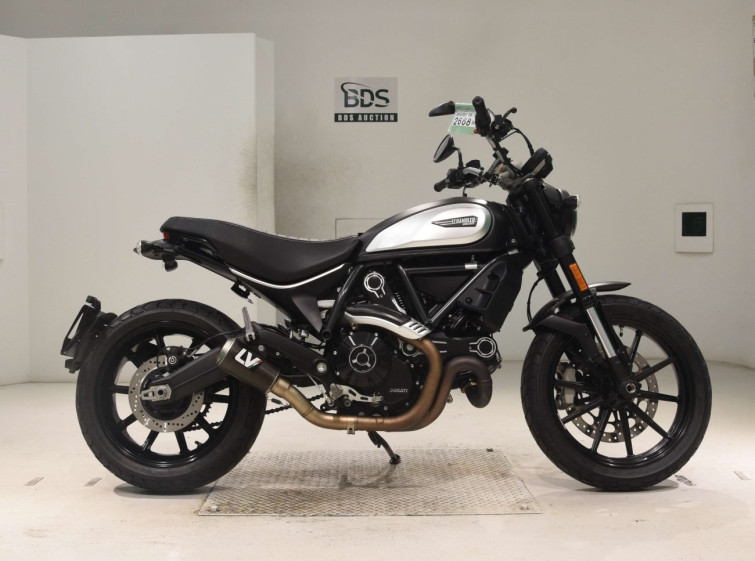 Мотоцикл Ducati SCRAMBLER 803 ICON с пробегом 5422 km
