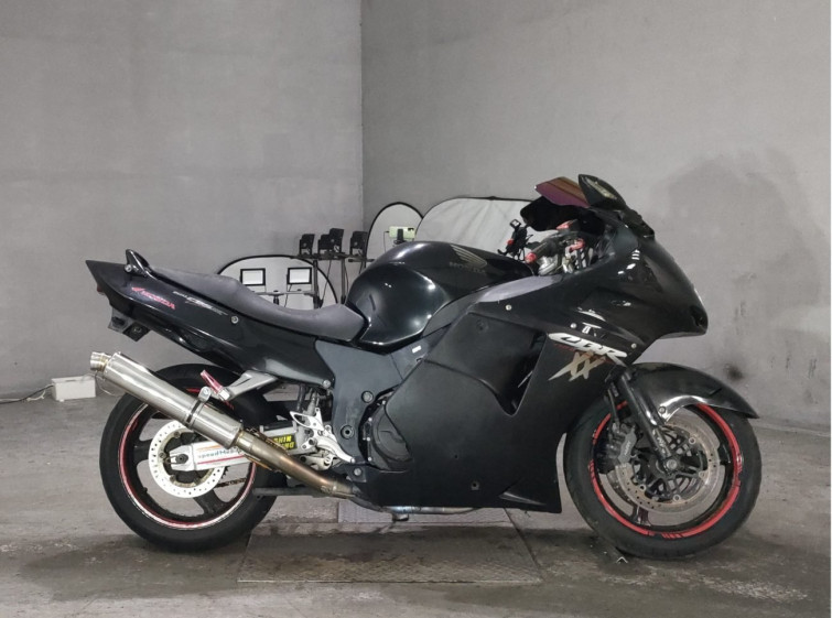 Мотоцикл Honda CBR1100XX BLACKBIRD з пробігом 76884 km
