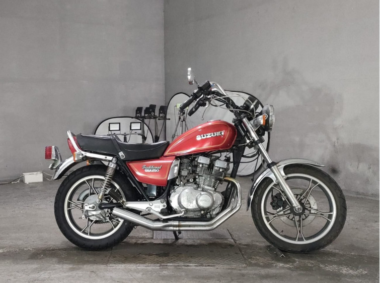 Мотоцикл Suzuki GSX250T с пробегом 64425 km