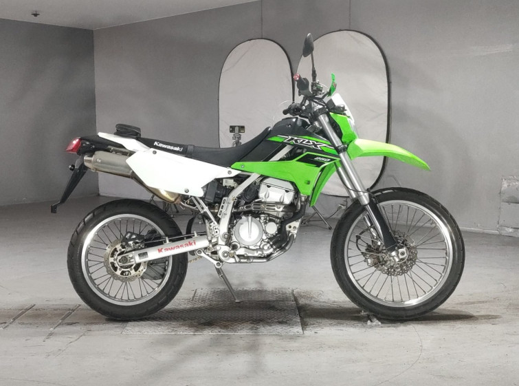 Мотоцикл Kawasaki KLX250 з пробігом 52285 km