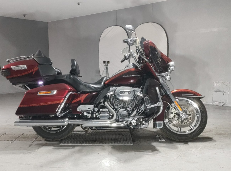 Мотоцикл HD ELECTRA GLIDE FLHTKSE1800 з пробігом 63880 km